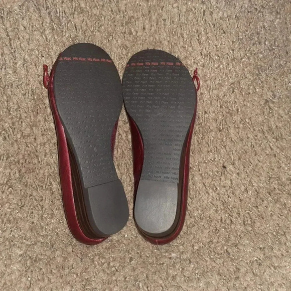 MIZ MOOZ NYC-Paula Mini Wedge-Burgundy Red Leather-Toe Stitches-Sz 6-Near Mint - Picture 7 of 7